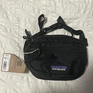 Patagonia Ultra light black hole mini hip pack
